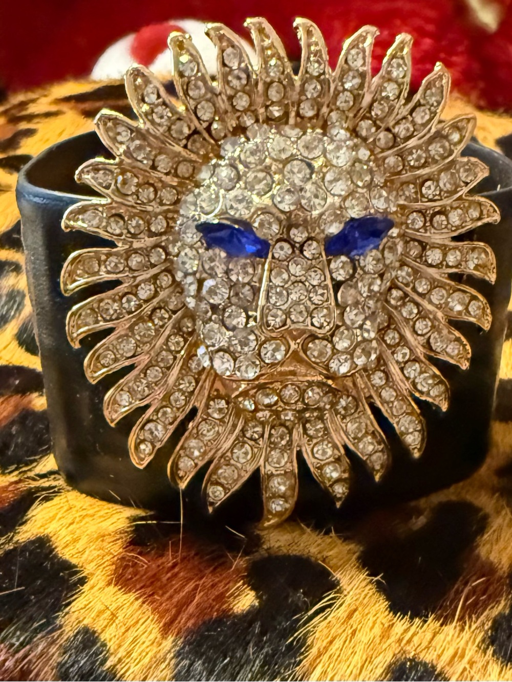 Rhinestone Lion Head Leather Cuff Bracelet - Black with Blue Eyes
